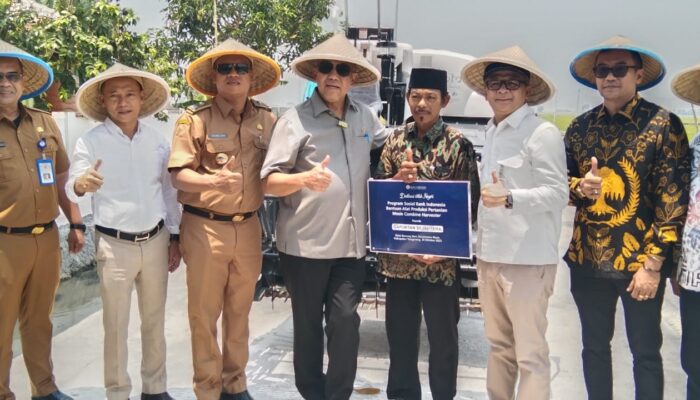 Kades Gunung Sari Diskusi Publik Bersama Anggota DPR-RI dan Terima Bantuan Dari Bank Indonesia