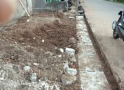Diduga Proyek Drainase Jalan Kampung Baru Pangarengan Tidak Sesuai