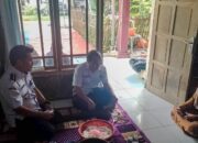 Camat Kemiri Takziah Ke Rumah Duka Ketua KPPS di Desa Patramanggala