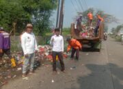 Pemerintah Desa Tanjakan Mekar Gelar Kegiatan Jum’at Bersih Bersama Warga Untuk Ciptakan Keindahan Lingkungan