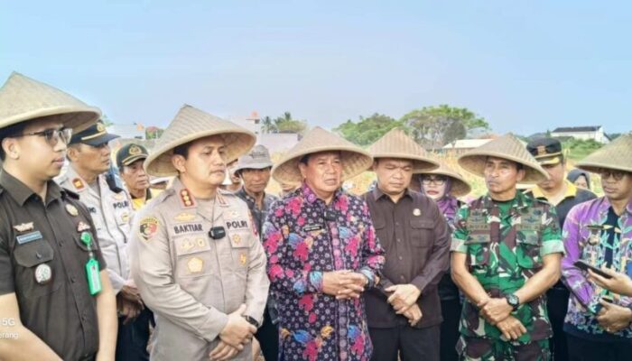 Dukung Swasembada Pangan Tahun 2025 Kapolres Tangerang Tanam Jagung Hibrida Di Kelurahan Sukatani Kecamatan Rajeg