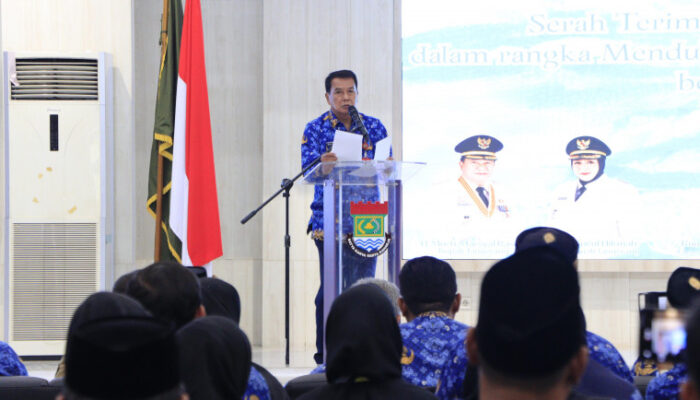 Bupati Tangerang Serahkan 100.000 Ekor Benih Lele kepada 10 Polsek untuk Dukung Ketahanan Pangan