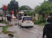 Hujan Deras Menghantui, Warga Bukit Cikasungka Khawatir Kebanjiran
