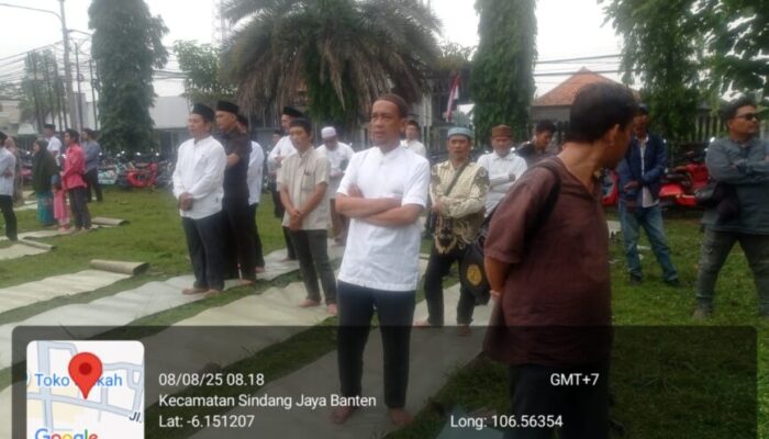 Camat Rajeg Oman Apriaman S.KM , S.IP  : “Dengan Bersholawat Insyaallah Menjadi Barokah Dunia Akherat”