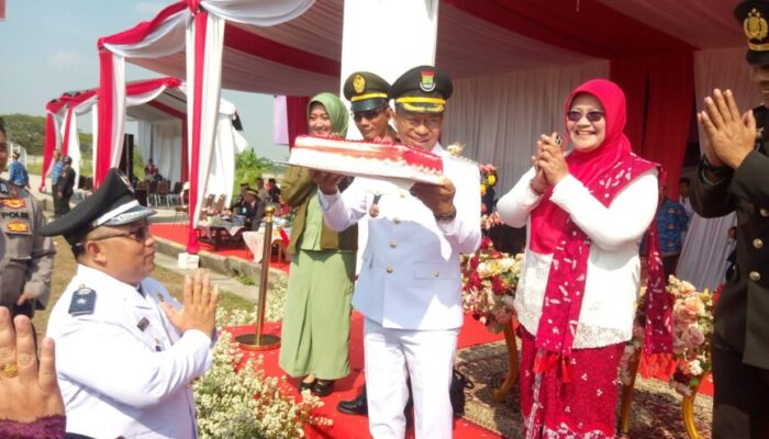 Camat Rajeg Oman Apriaman : ”  Tanamkan  Jiwa  Semangat Nasionalisme Serta Perkuat Persatuan Dan Kesatuan .”