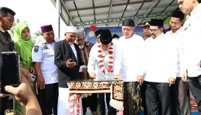 Bupati Tangerang Resmikan Gedung Yayasan Ponpes Dhuafa Ar Risalah Kohod