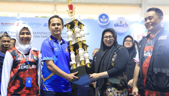 Panongan Juara Umum Ajang Pembinaan Minat Bakat Siswa 2025