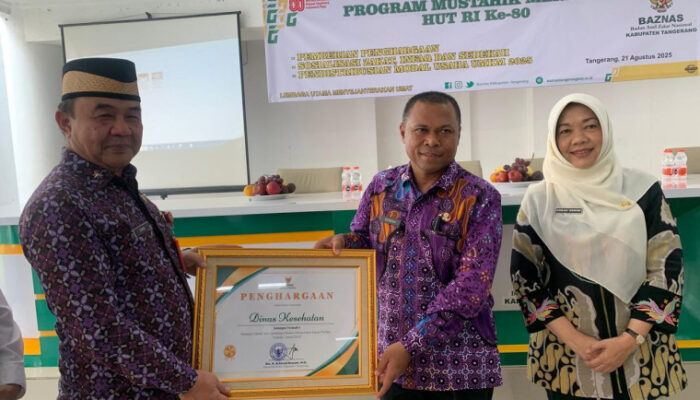 Sekda Hadiri Pemberian Penghargaan Baznas Award dan Pendistribusian Modal UMKM 2025