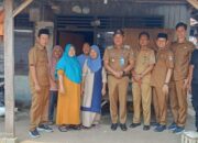Camat Sepatan Sigap Tinjau Rumah Tidak Layak Huni Di Pondok Jaya