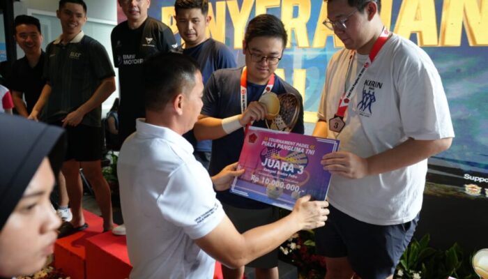 Pangdam Jaya Resmi Tutup Open Tournament Padel Piala Panglima TNI 2025