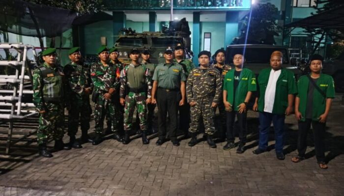 Ciptakan Situasi Kondusif, Koramil 02/Btc Patroli Bersama Komduk