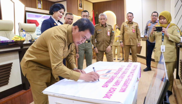 Bupati Tangerang Berkomitmen Tegakkan Perda Kawasan Tanpa Rokok