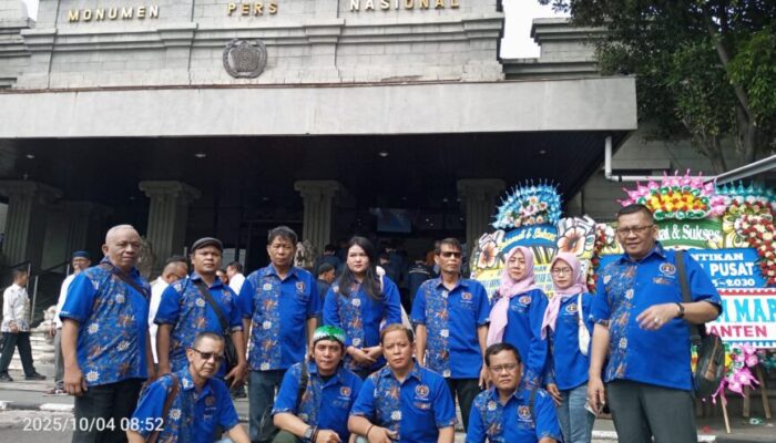 Ketua PWI Kota Tangerang Menghadiri Pelantikan Pengurus PWI Pusat di Solo