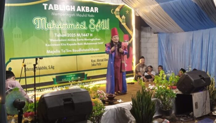 Pemuda Karang Taruna Kelurahan Sepatan Gelar Maulid Nabi Besar Muhammad SAW