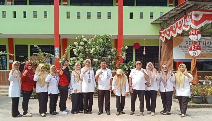 Camat Sepatan Timur Bersama Kapus Kedaung Barat Monitoring Sekolah Sehat di SDN Lebak Wangi