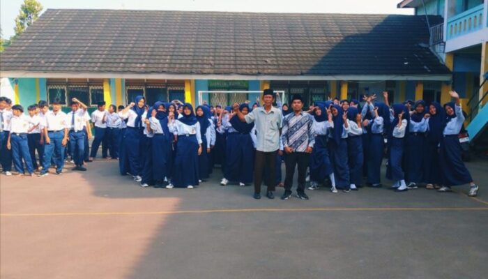 MCS Gelar “Road Show to School” di SMP Matla’ul Anwar Buaran Jati: Angkat Tema Sudahkah Berbuat Baik Hari Ini?