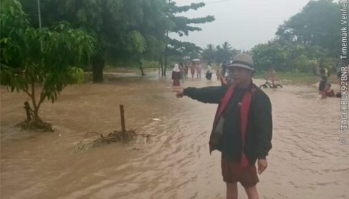 Penyebab Banjir di Kirana Akibat Buruknya Sistem Drainase