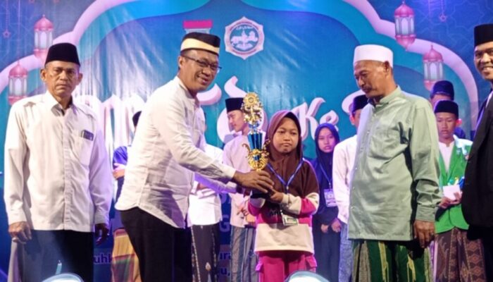 Camat Rajeg Hadir Beri Apresiasi Di MTQ Desa Tanjakan Tingkat Ke-1