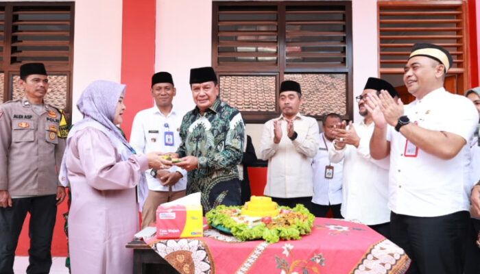 Bupati Resmikan Gedung SDN Pancar Budaya Desa Tegal Angus Teluknaga