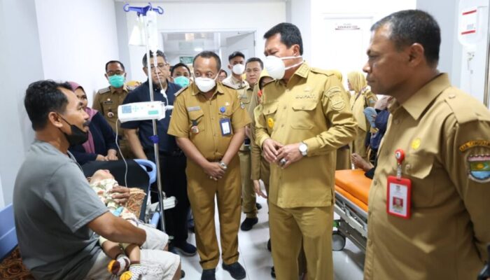 Bupati Tangerang Kunjungi Bayi Penderita TBC di RSUD Balaraja