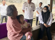 Kunjungi Anak Penderita Cerebral Palsy dan Obs, Wabup Intan: Pastikan Pelayanan Medis Gratis dan Jemput Bola