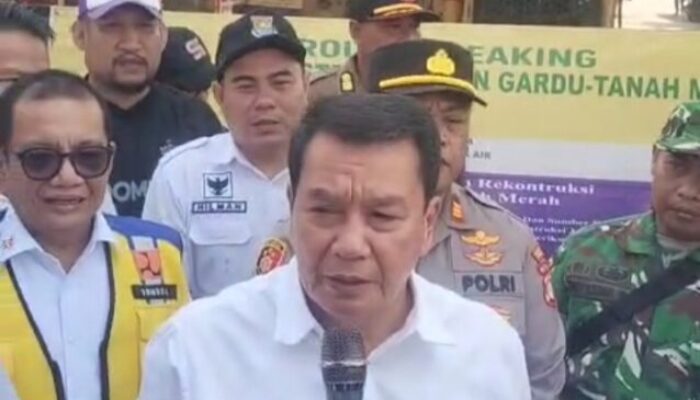 Kadis DBMSDA Dampingi Bupati Tinjau Perbaikan Ruas Jalan Gardu Tanah Merah Pakuhaji