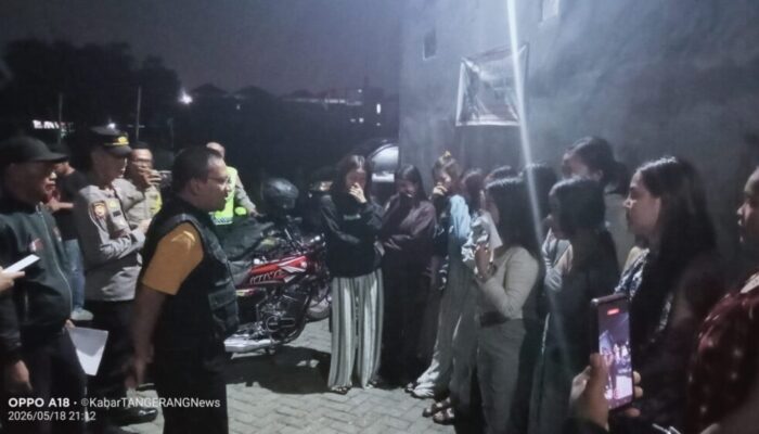 Kapolsek Sepatan Di Dampingi Camat Sepatan Timur Giat Cipkon Aplikasi Michat