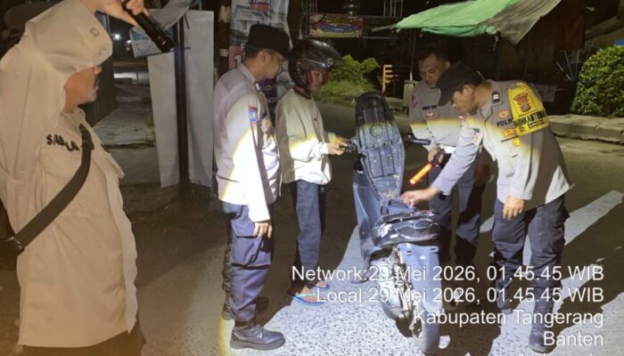 Jaga Wilayah Hukum Sepatan Bersama Kapolsek Dan Anggotanya