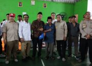 Camat Rajeg Oman Apriaman Bersama Bupati Tangerang dan Kepala Desa Tanjakan Mekar Tinjau Warga Terdampak Pascakebakaran TPA Jatiwaringin