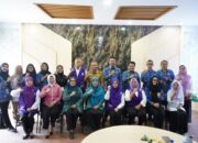 Dari Desa Tegal Kunir Kidul untuk Indonesia: Kisah Erna Yanti, Kader Posyandu Berprestasi Asal Mauk