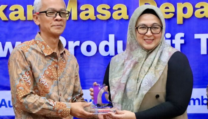 BPR Kerta Raharja Gemilang (Perseroda) Gelar Literasi dan Edukasi Keuangan, Wabup Intan : Dorong Mahasiswa Cerdas Kelola Keuangan
