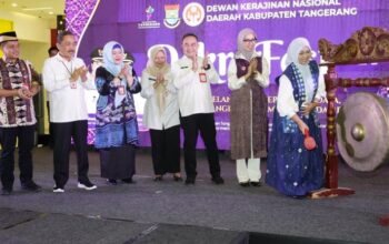 Sekda Soma Atmaja Buka Dekra Fest 2026, Dorong Produk UMKM Kabupaten Tangerang Makin Dikenal